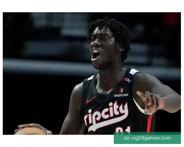 开拓者官宣转正西索科裁吕佩尔